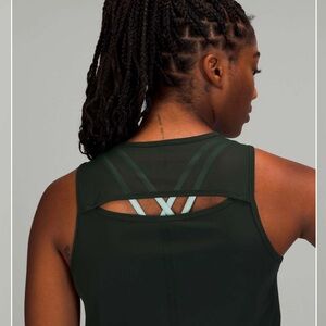 Sculpt Tank Cropped, Dark Green
